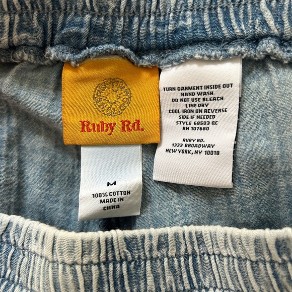 Ruby Rd. Light Blue Textured Pants size M - Picture 4 of 4